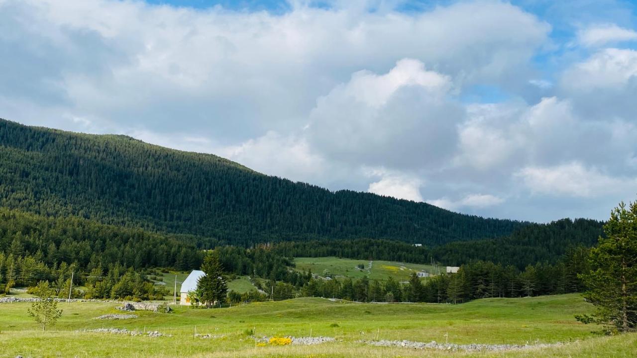 Eco Village Pavlovic Жабляк Экстерьер фото